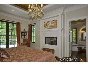 204 Secluded Hills LN - Photo 11