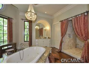 204 Secluded Hills LN - Photo 14