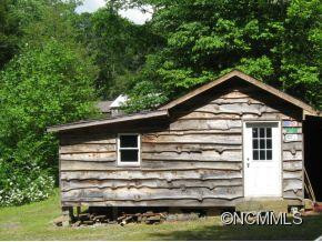 423 Haw Branch Road - Photo 3