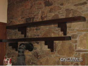 423 Haw Branch Road - Photo 5