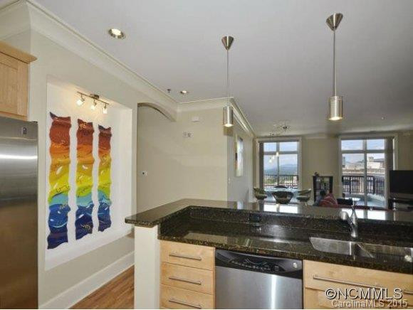 21 BATTERY PARK UNIT 604 - Photo 12