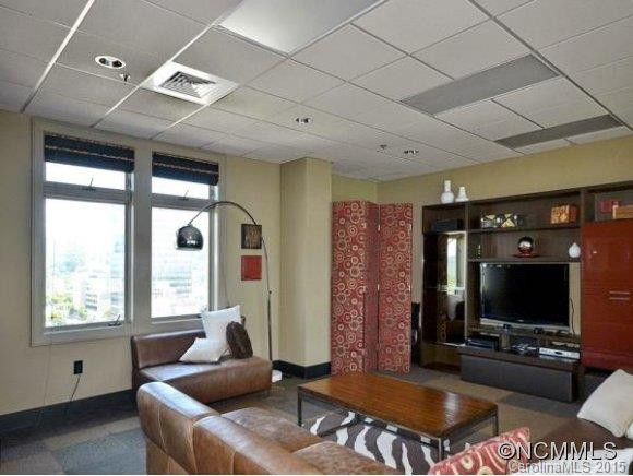 21 BATTERY PARK UNIT 604 - Photo 20