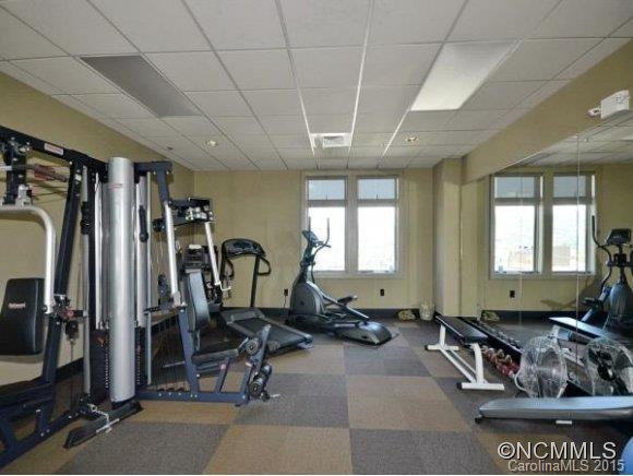21 BATTERY PARK UNIT 604 - Photo 25