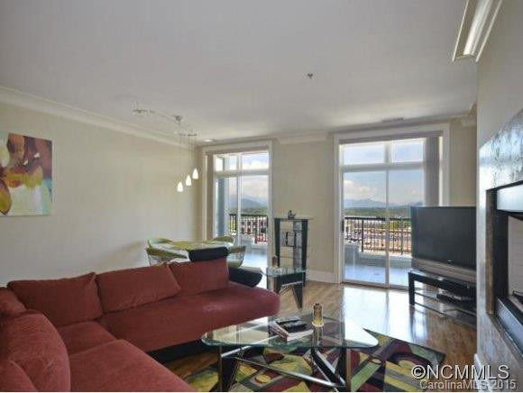 21 BATTERY PARK UNIT 604 - Photo 4