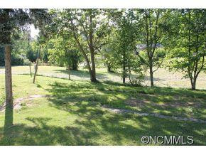 187 Moody Avenue - Photo 14