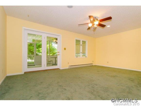 54 Hollybrook Dr - Photo 17