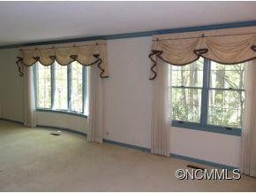 7 GREENBRIAR WOODS CIRCLE - Photo 3