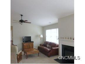 10 West Danbury - Photo 11