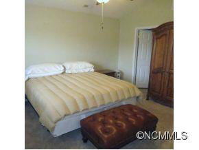 10 West Danbury - Photo 12