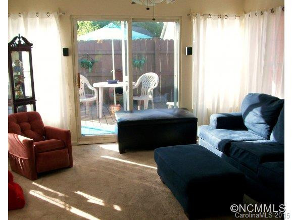 6 Eva Circle - Photo 6