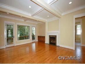 46 LINDA ANN DRIVE - Photo 3