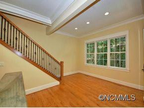 46 LINDA ANN DRIVE - Photo 9