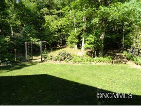 214 Childs Dr - Photo 2