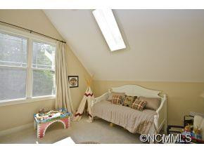 100 Walker Street - Photo 17
