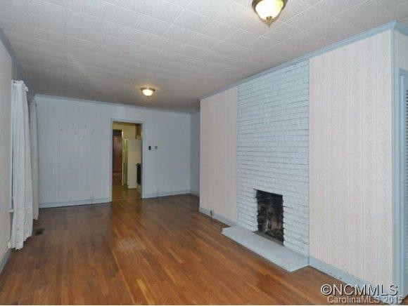 87 PERSHING ROAD - Photo 3