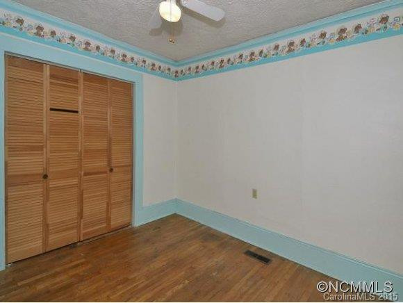 87 PERSHING ROAD - Photo 6