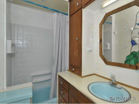 87 PERSHING ROAD - Photo 7