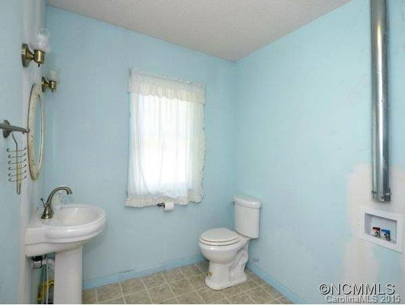 87 PERSHING ROAD - Photo 10