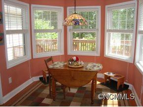 56 Ashlyn Lane - Photo 3