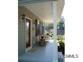 56 Ashlyn Lane - Photo 4