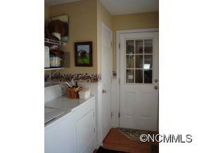 56 Ashlyn Lane - Photo 9