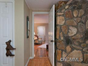 715 Laurel Ave. - Photo 9