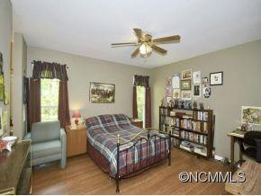 10 WESTMINSTER DRIVE - Photo 11