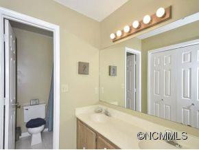 10 WESTMINSTER DRIVE - Photo 12