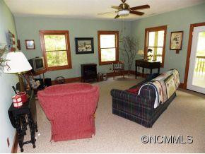 296 Usgewi Court - Photo 17
