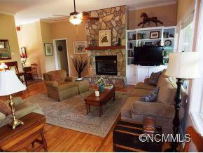 296 Usgewi Court - Photo 4