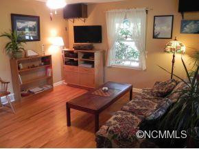 14 Douglas Road - Photo 5