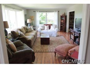 79 Spring St - Photo 2