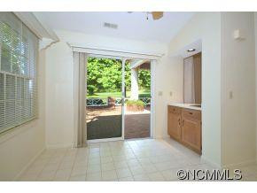 77 Meadowind Ct - Photo 14