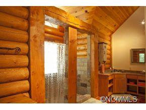 906 Parkway North - Photo 12