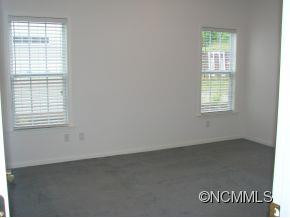324 Pole Barn - Photo 13