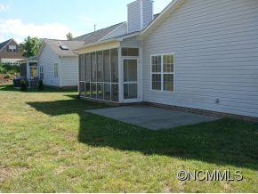324 Pole Barn - Photo 20