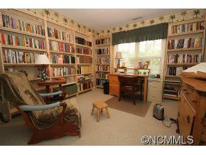 208 Riverbirch Drive - Photo 11