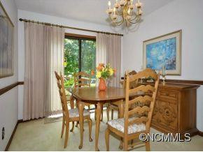 5 CAROLEWOOD - Photo 5