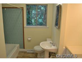 242 Brooklyn Lane - Photo 11