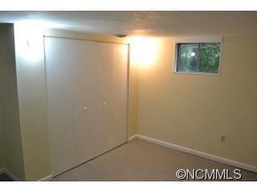 242 Brooklyn Lane - Photo 16