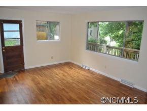 242 Brooklyn Lane - Photo 5