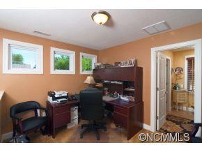131 Fox Creek Drive - Photo 16