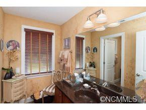 131 Fox Creek Drive - Photo 17