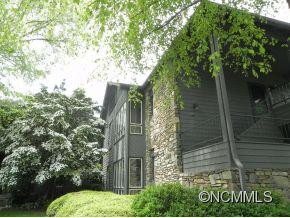 400 Charlotte Street #402