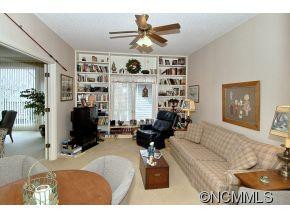 400 Charlotte Street #402 - Photo 12