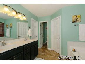 8 Dansford Lane - Photo 13