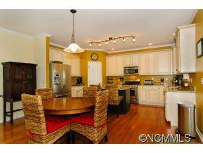 8 Dansford Lane - Photo 10