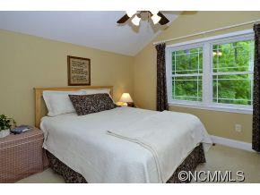 572 Multiflora Way - Photo 14