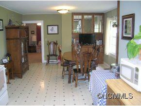 309 James Street - Photo 2