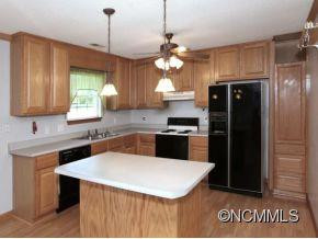 27 Eden Glen Road - Photo 4